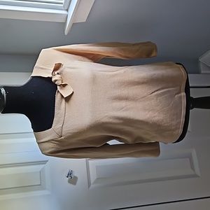 Requirements pullover top. Tan, size L.
